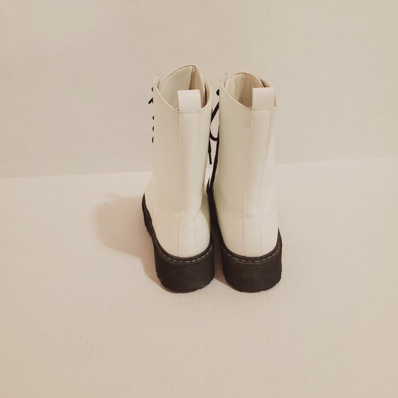 White platform chunky sole black laces combat boots - Picture 6 of 9